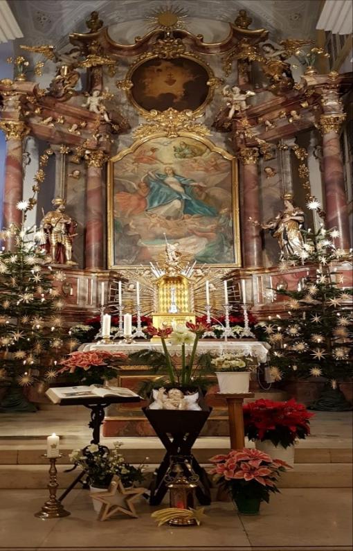 Bamberg, weihnachtliche Institutskirche