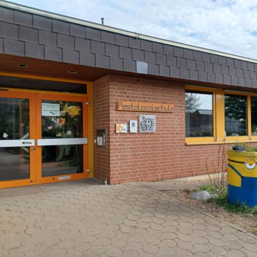 Forchheim_Eingang Pestalozzischule