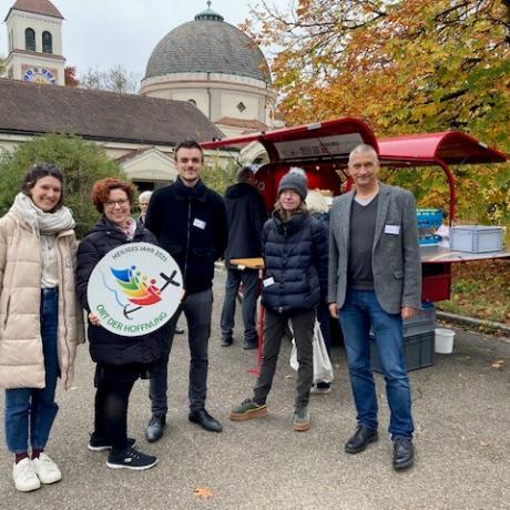 Mobiles Café am Nürnberger Friedhof an Allerheiligen